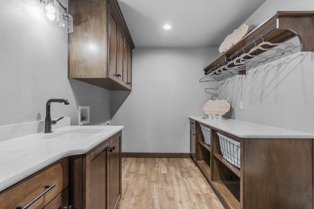 3141 HIGH COUNTRY COURT, Suamico, WI 54313