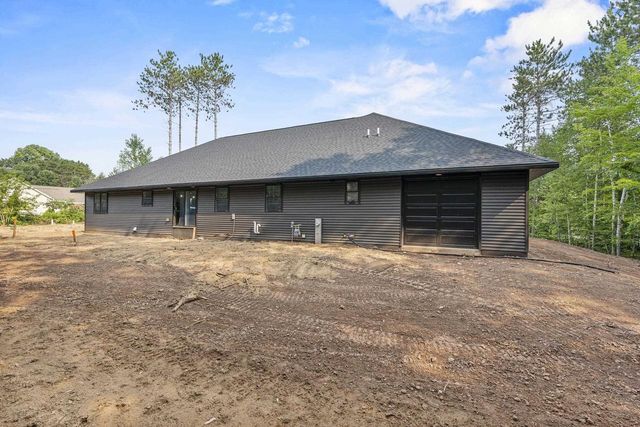 3141 HIGH COUNTRY COURT, Suamico, WI 54313