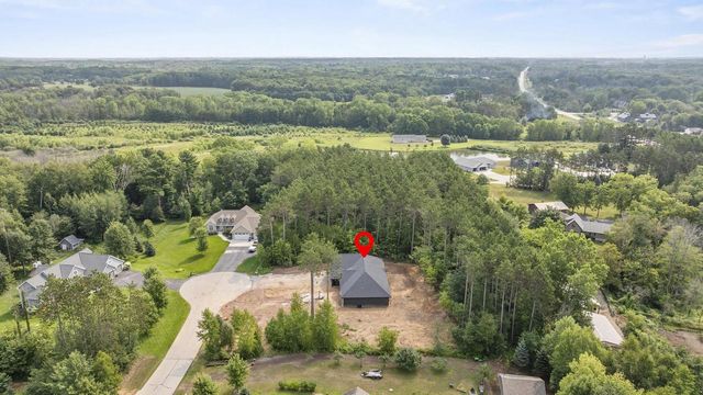 3141 HIGH COUNTRY COURT, Suamico, WI 54313