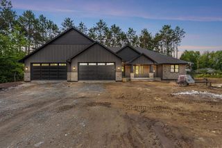 3141 HIGH COUNTRY COURT, Suamico, WI 54313