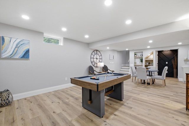 9883 S 35th STREET, Franklin, WI 53132