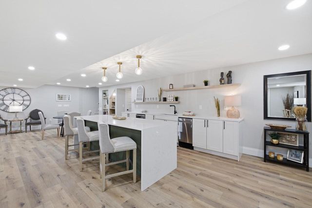 9883 S 35th STREET, Franklin, WI 53132