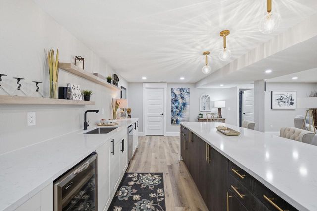 9883 S 35th STREET, Franklin, WI 53132
