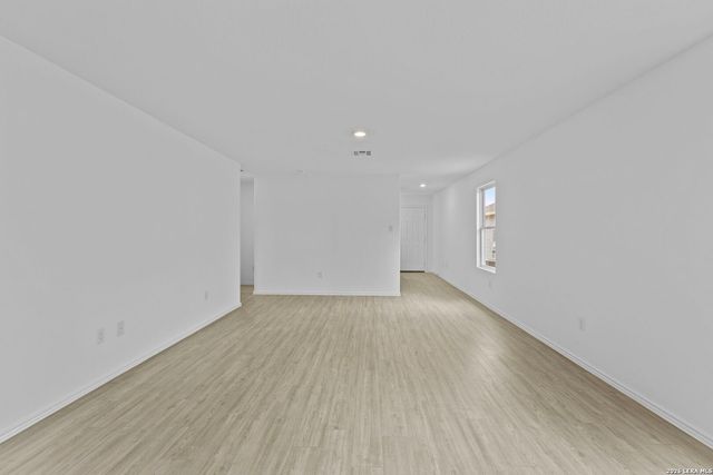1007 LANDON RDG, San Antonio, TX 78245