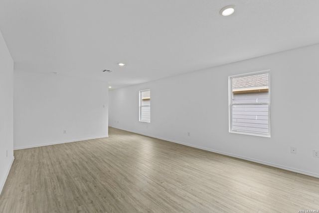 1007 LANDON RDG, San Antonio, TX 78245