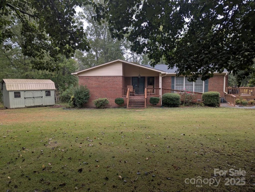 2526 Country Club Drive, Lancaster, SC 29720