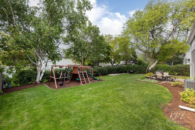 605 Hyde Park Lane, Naperville, IL 60565