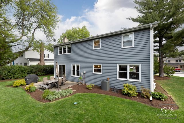605 Hyde Park Lane, Naperville, IL 60565