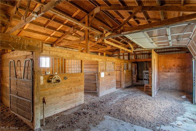 3686 Jones Road, Diamond, OH 44412