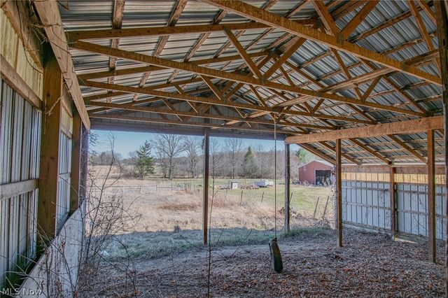 3686 Jones Road, Diamond, OH 44412