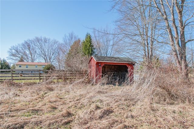 3686 Jones Road, Diamond, OH 44412