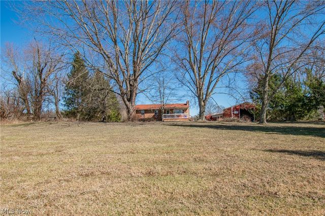 3686 Jones Road, Diamond, OH 44412