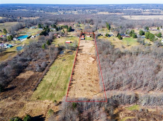 3686 Jones Road, Diamond, OH 44412