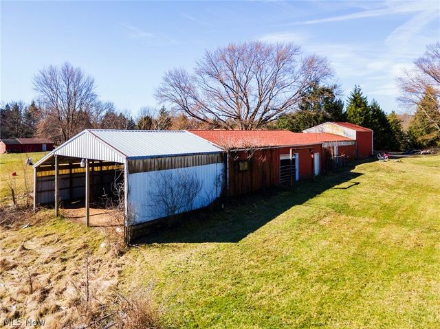 3686 Jones Road, Diamond, OH 44412