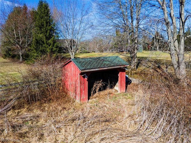 3686 Jones Road, Diamond, OH 44412