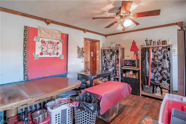 3686 Jones Road, Diamond, OH 44412