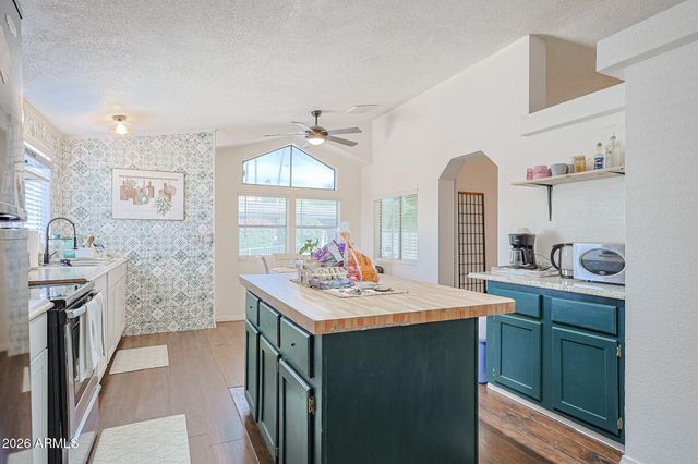 6227 N Litchfield Road 47, Litchfield Park, AZ 85340