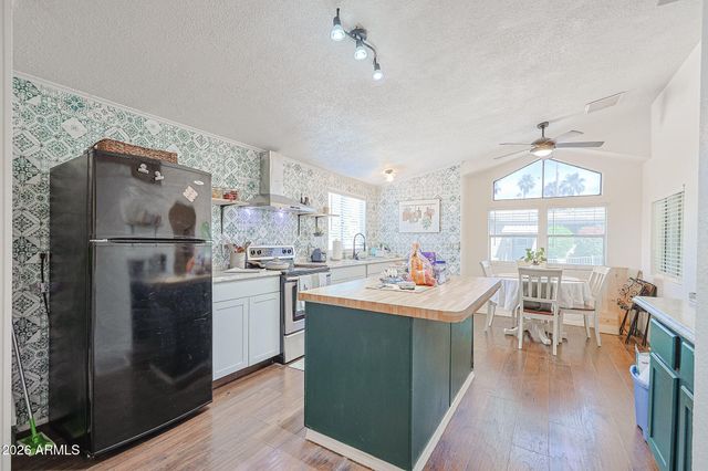 6227 N Litchfield Road 47, Litchfield Park, AZ 85340