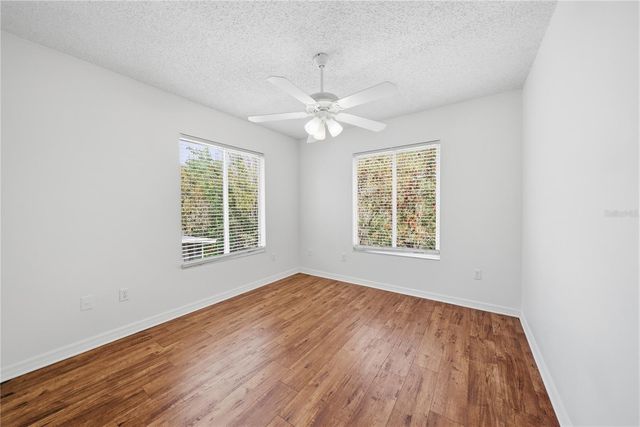 18117 PARADISE POINT DRIVE, Tampa, FL 33647