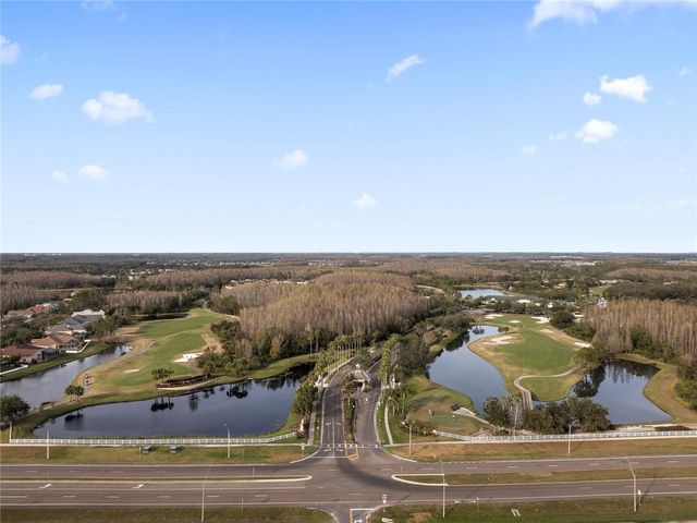 18117 PARADISE POINT DRIVE, Tampa, FL 33647