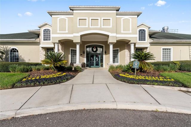 18117 PARADISE POINT DRIVE, Tampa, FL 33647