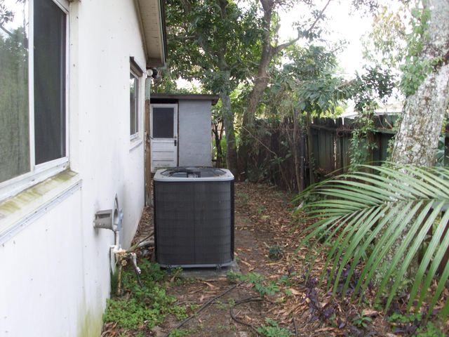 6210 NW 14th Place, Sunrise, FL 33313