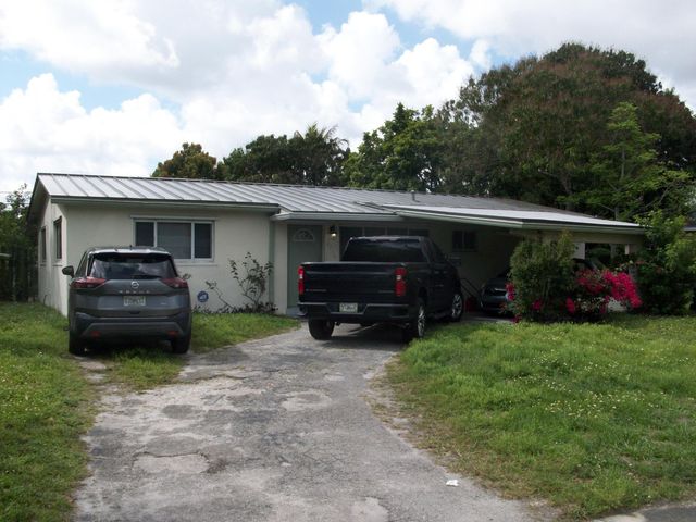 6210 NW 14th Place, Sunrise, FL 33313