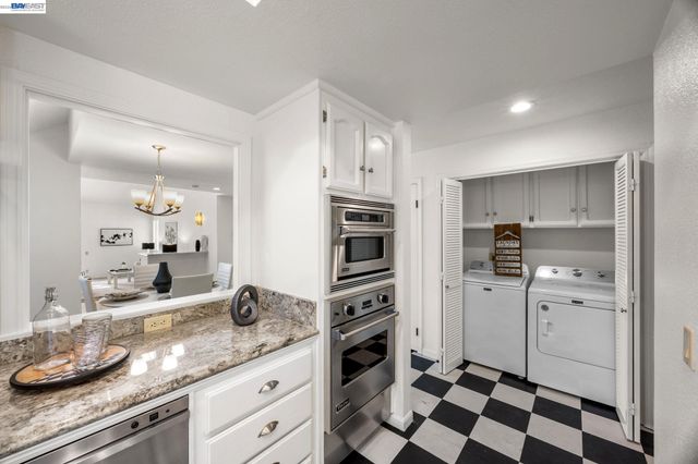 817 Redwood Dr, Danville, CA 94506
