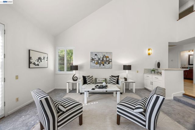 817 Redwood Dr, Danville, CA 94506