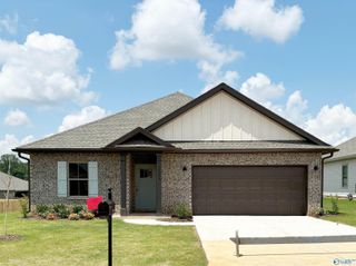 221 Shangrila Way, Meridianville, AL 35759