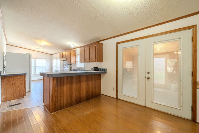 1709 Downing Hollow Rd, Waynesboro, TN 38485