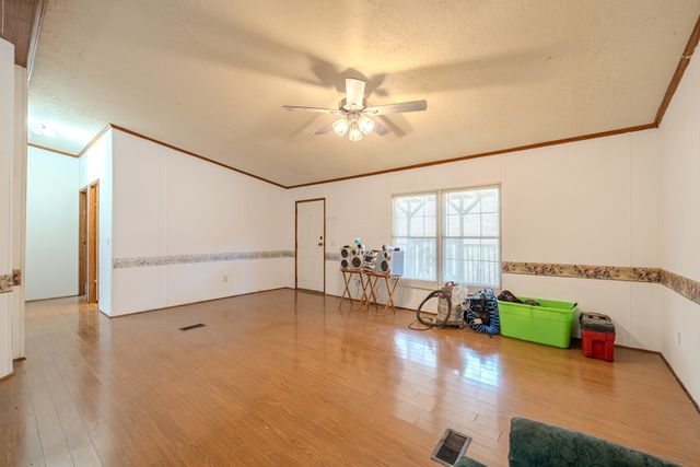 1709 Downing Hollow Rd, Waynesboro, TN 38485