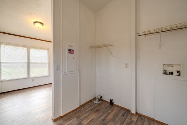 1709 Downing Hollow Rd, Waynesboro, TN 38485