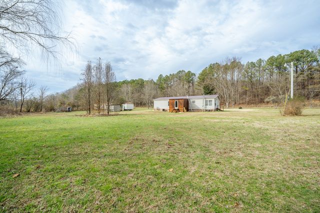 1709 Downing Hollow Rd, Waynesboro, TN 38485