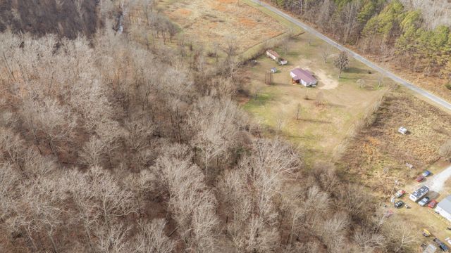 1709 Downing Hollow Rd, Waynesboro, TN 38485