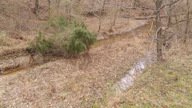 1709 Downing Hollow Rd, Waynesboro, TN 38485