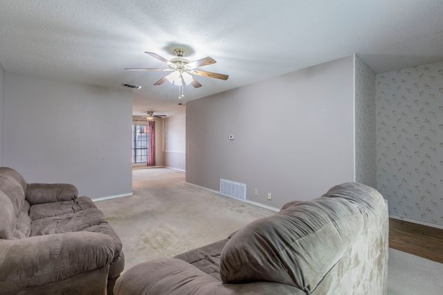 5118 Lake Shore Drive, Waco, TX 76710