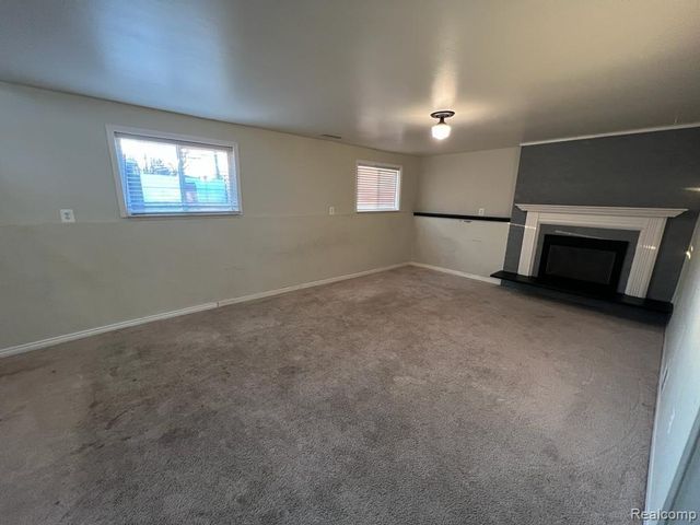 32291 Ryan Road, Warren, MI 48092