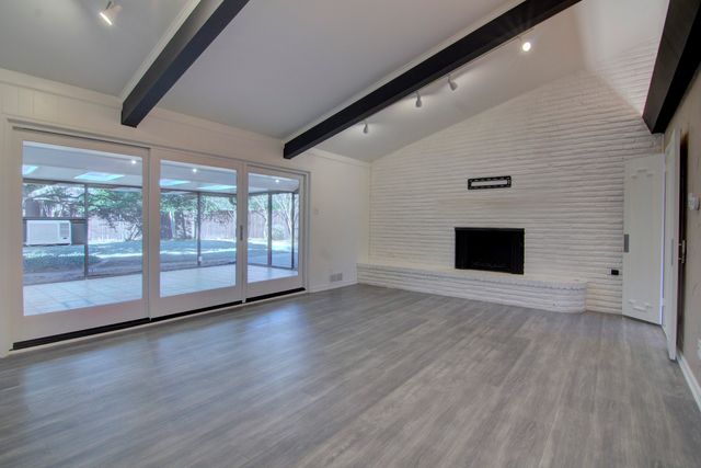 3763 Vinecrest Drive, Dallas, TX 75229