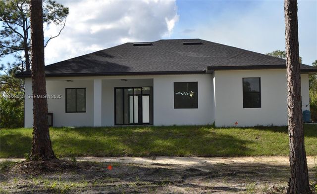 1116 Eight Street, Lehigh Acres, FL 33972