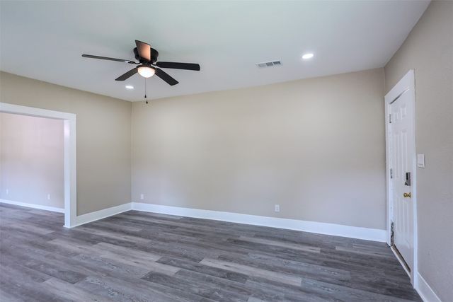 3101 Erie Street, Fort Worth, TX 76112