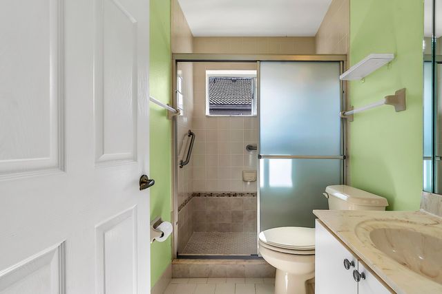 7519 Eagle Point Drive, Delray Beach, FL 33446