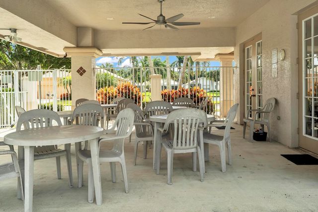 7519 Eagle Point Drive, Delray Beach, FL 33446