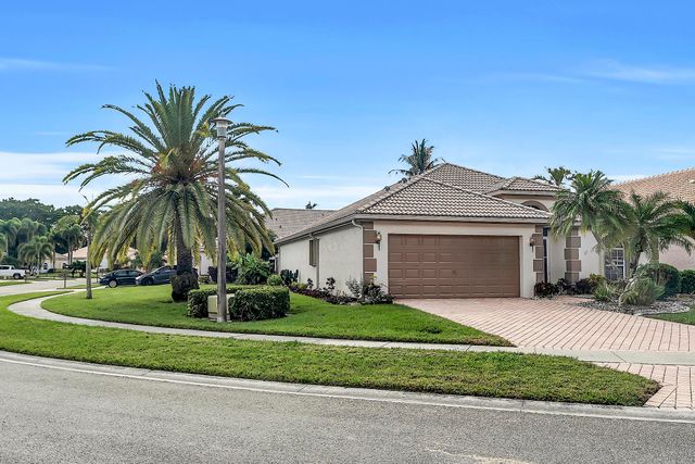 7519 Eagle Point Drive, Delray Beach, FL 33446