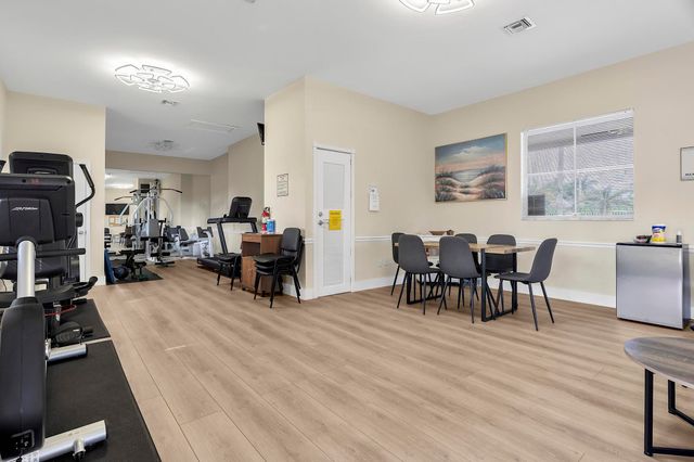 7519 Eagle Point Drive, Delray Beach, FL 33446