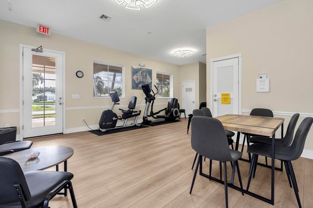 7519 Eagle Point Drive, Delray Beach, FL 33446