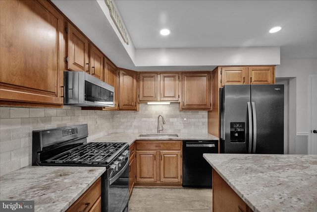 2930 REEDY RD, Sinking Spring, PA 19608