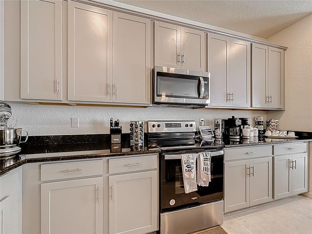 3246 DRYDEN STREET, North Port, FL 34288