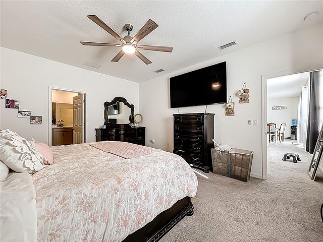 3246 DRYDEN STREET, North Port, FL 34288