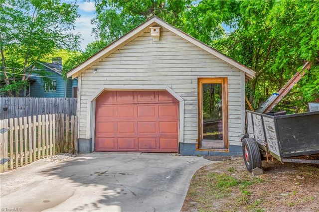104 Smith Street, Walnut Cove, NC 27052